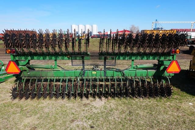 Image of John Deere 400 equipment image 4