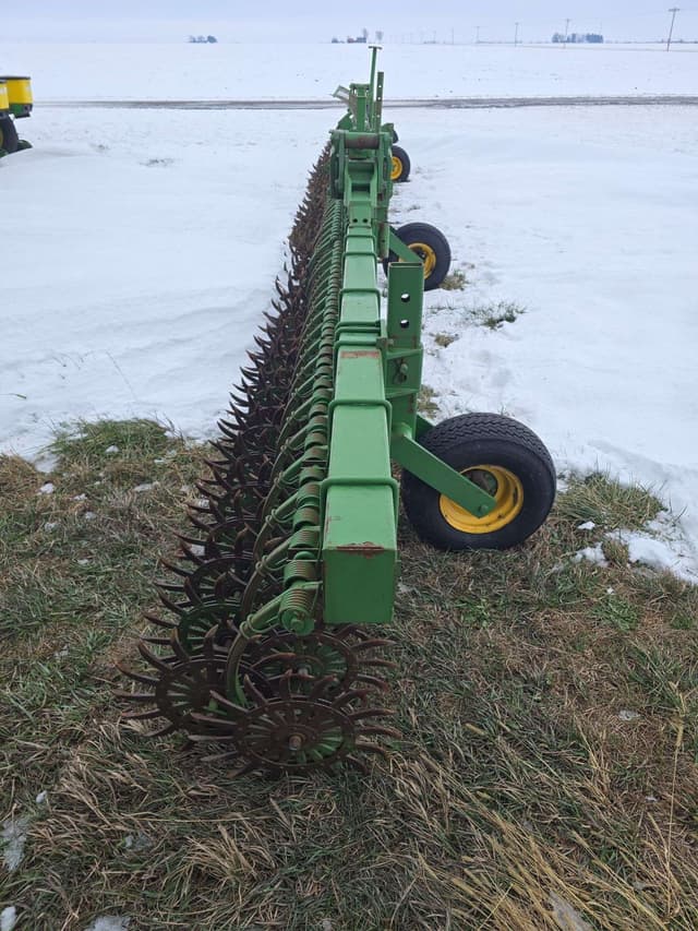 Image of John Deere 400 equipment image 1