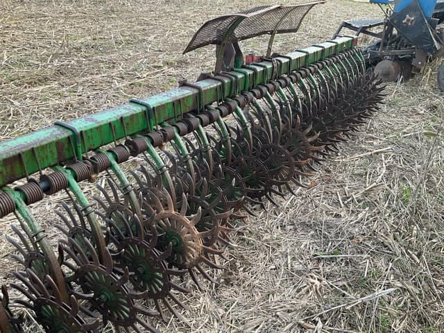 Image of John Deere 400 equipment image 1