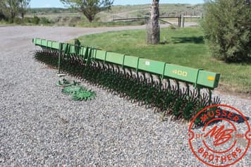Main image John Deere 400