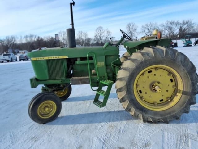 Image of John Deere 4000 equipment image 1