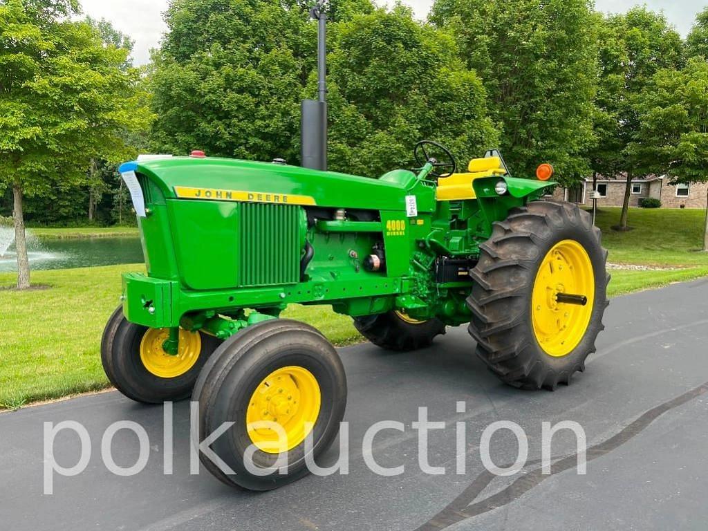 Image of John Deere 4000 Primary image