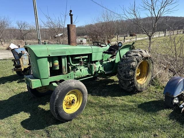 Image of John Deere 401 equipment image 1