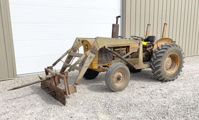 Image of John Deere 401B equipment image 1