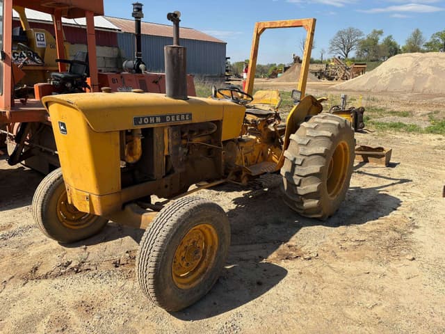 Image of John Deere 401 equipment image 3