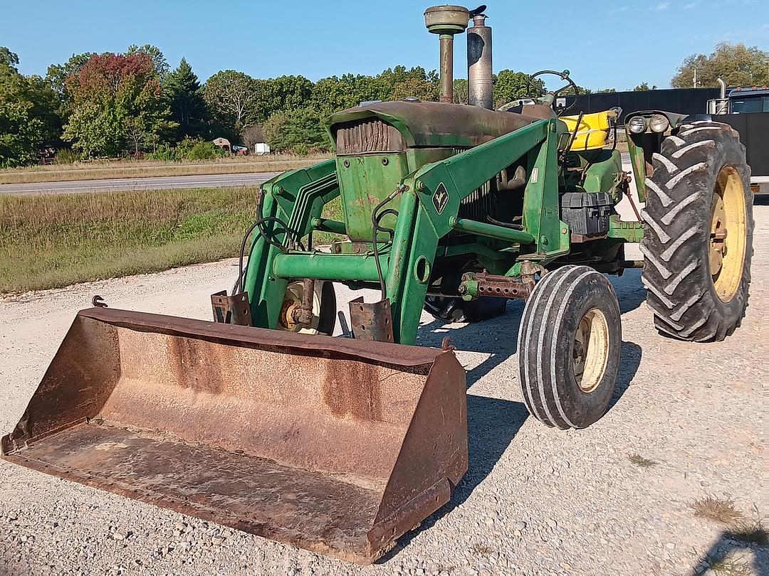 Image of John Deere 4010 Primary image