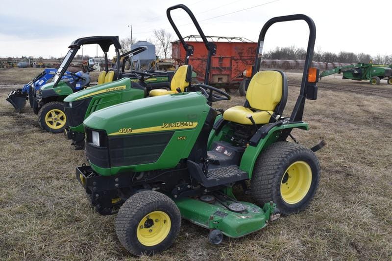 Main image John Deere 4010