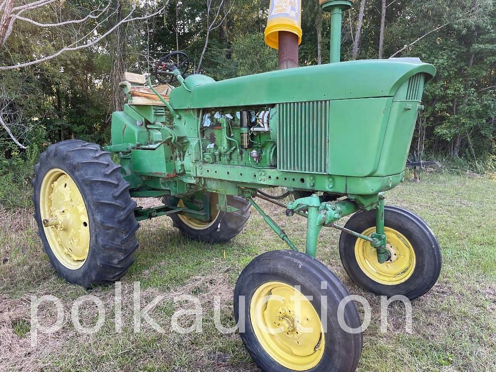 Image of John Deere 4010 Primary image