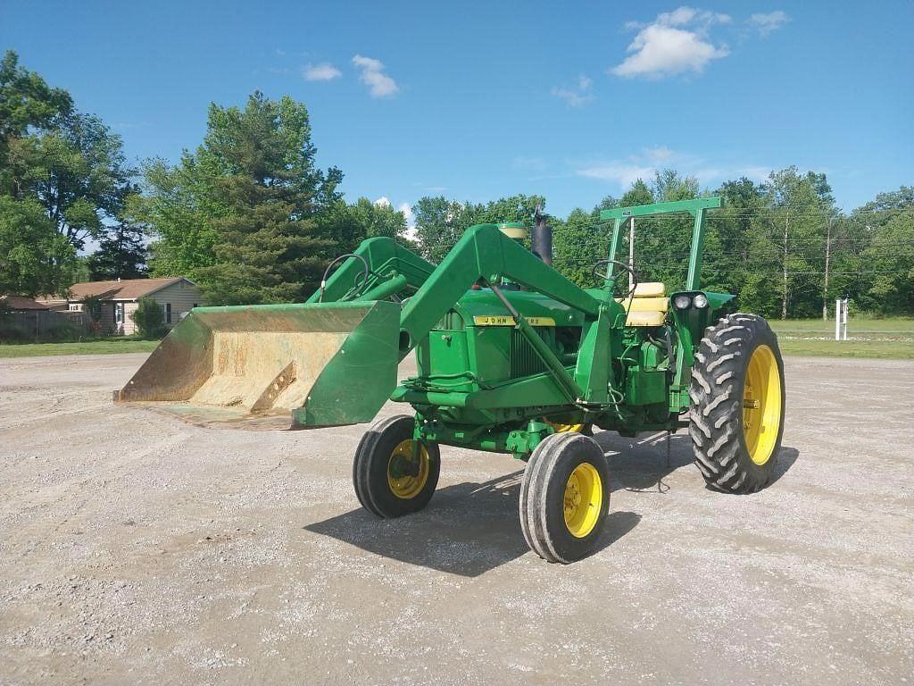 Image of John Deere 4010 Primary image