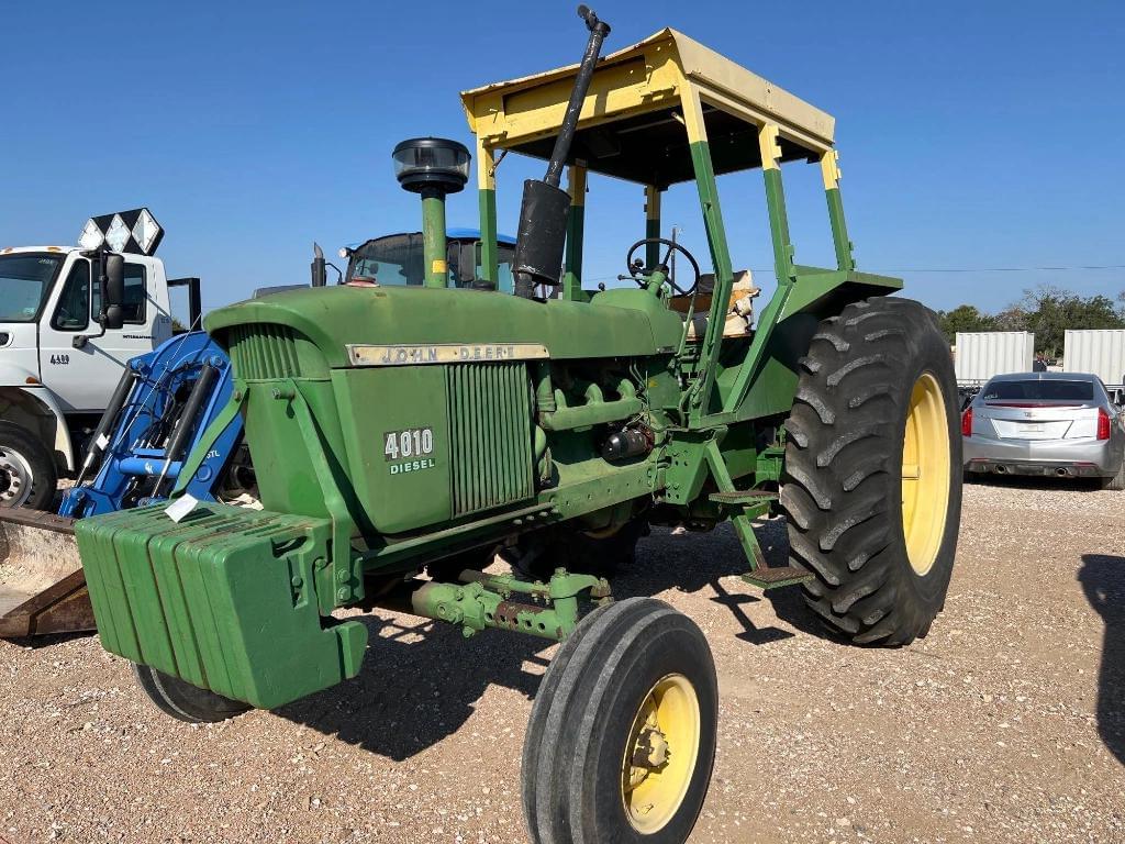 Image of John Deere 4010 Primary image