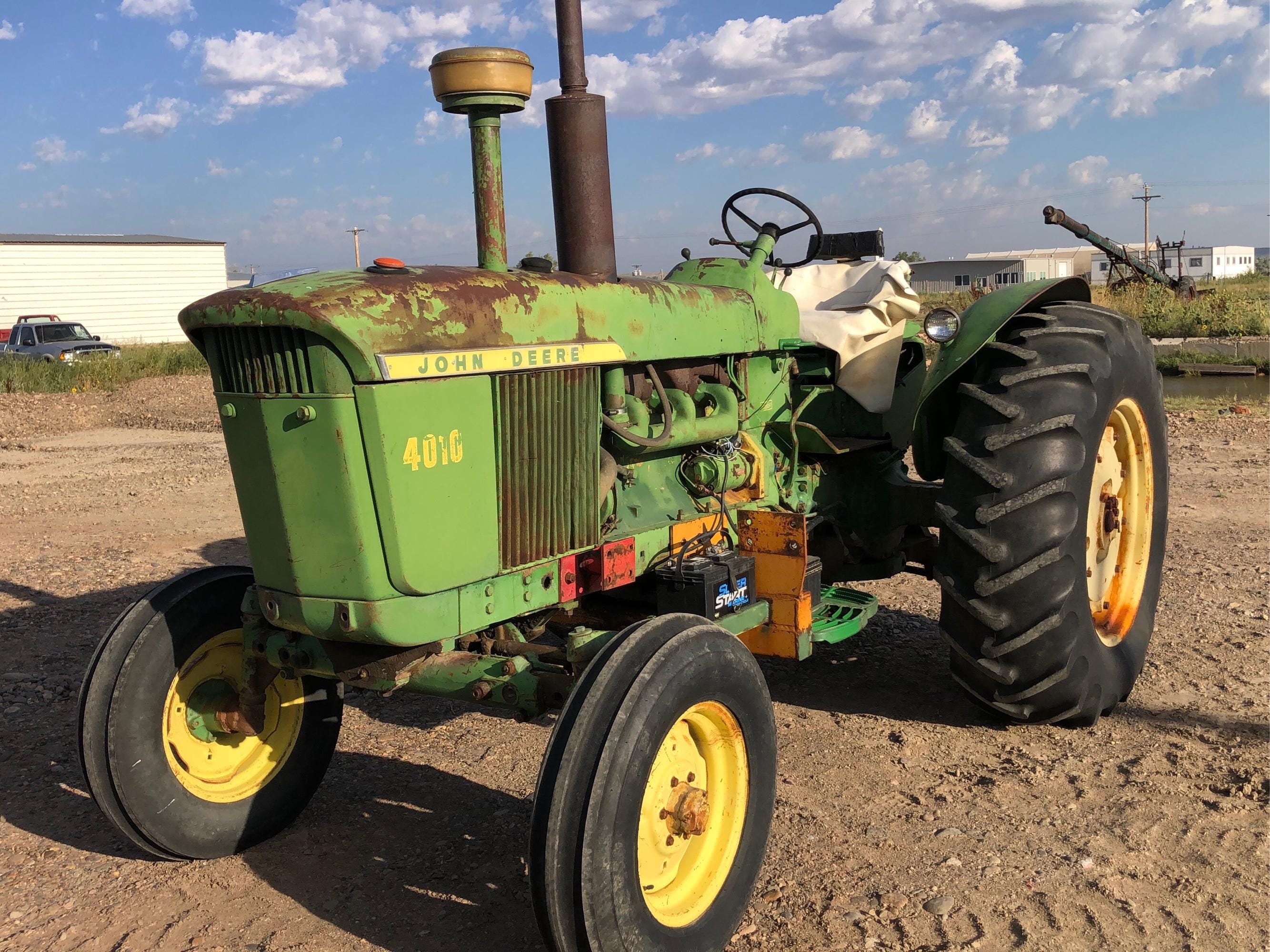 Main image John Deere 4010