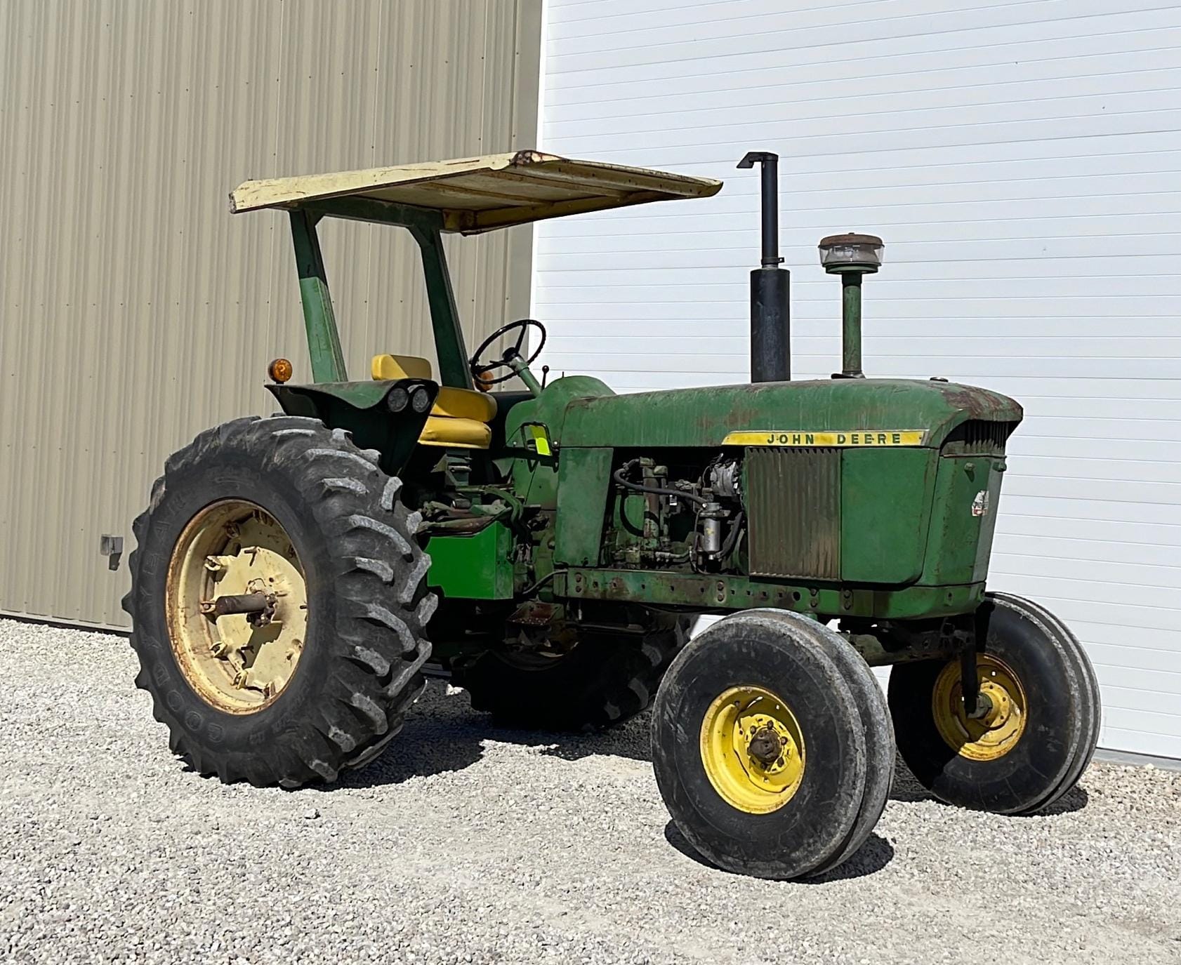 Main image John Deere 4010