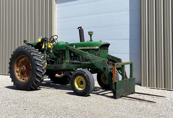 Main image John Deere 4010