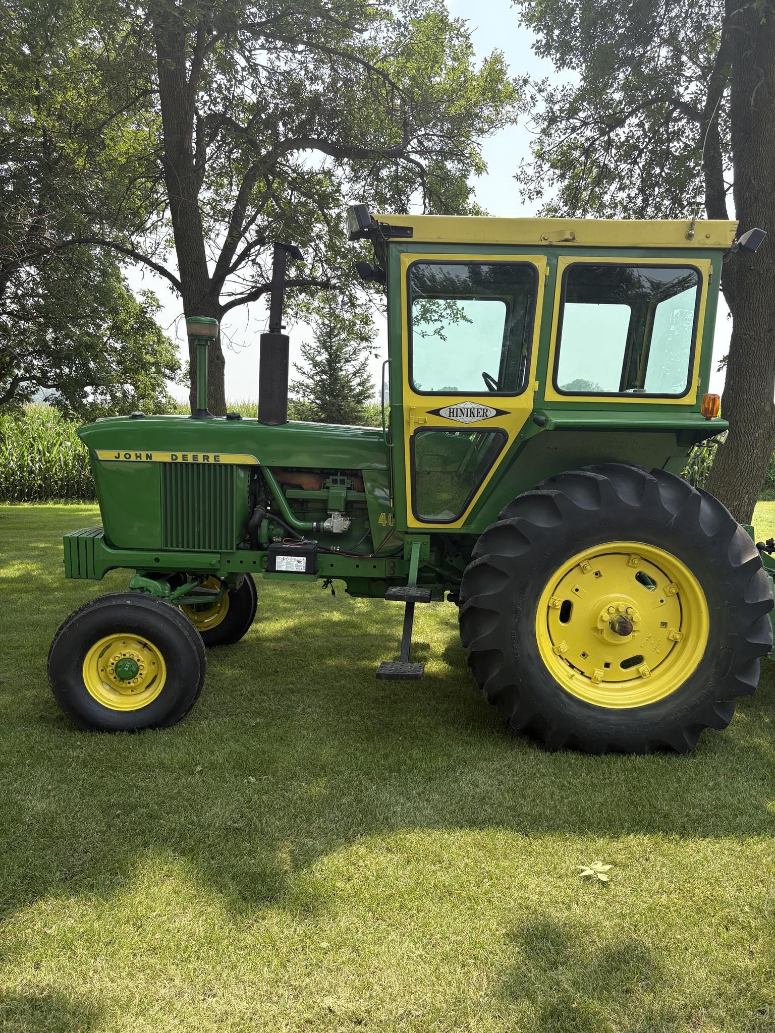 John Deere 4010 Equipment Image0