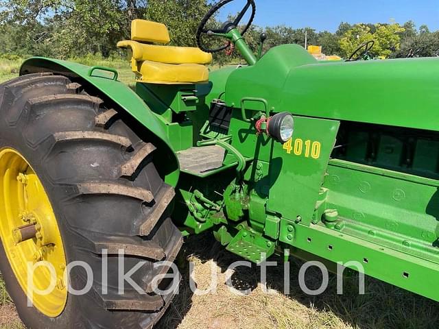 Image of John Deere 4010 equipment image 3