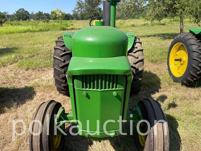 Image of John Deere 4010 equipment image 1