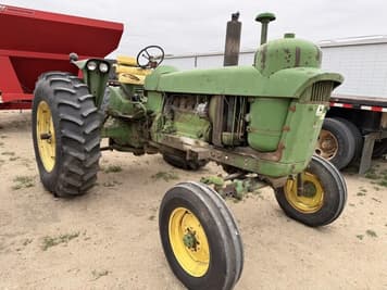 Main image John Deere 4010