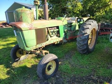 Main image John Deere 4010