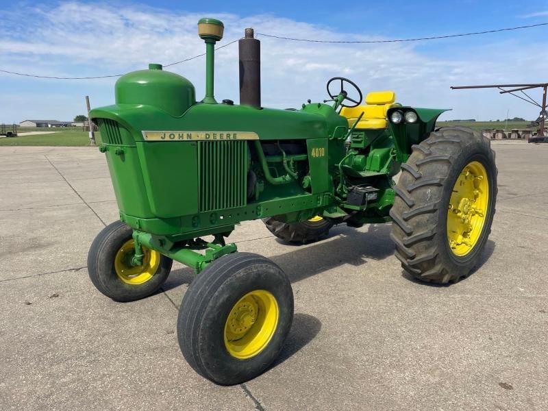 Main image John Deere 4010