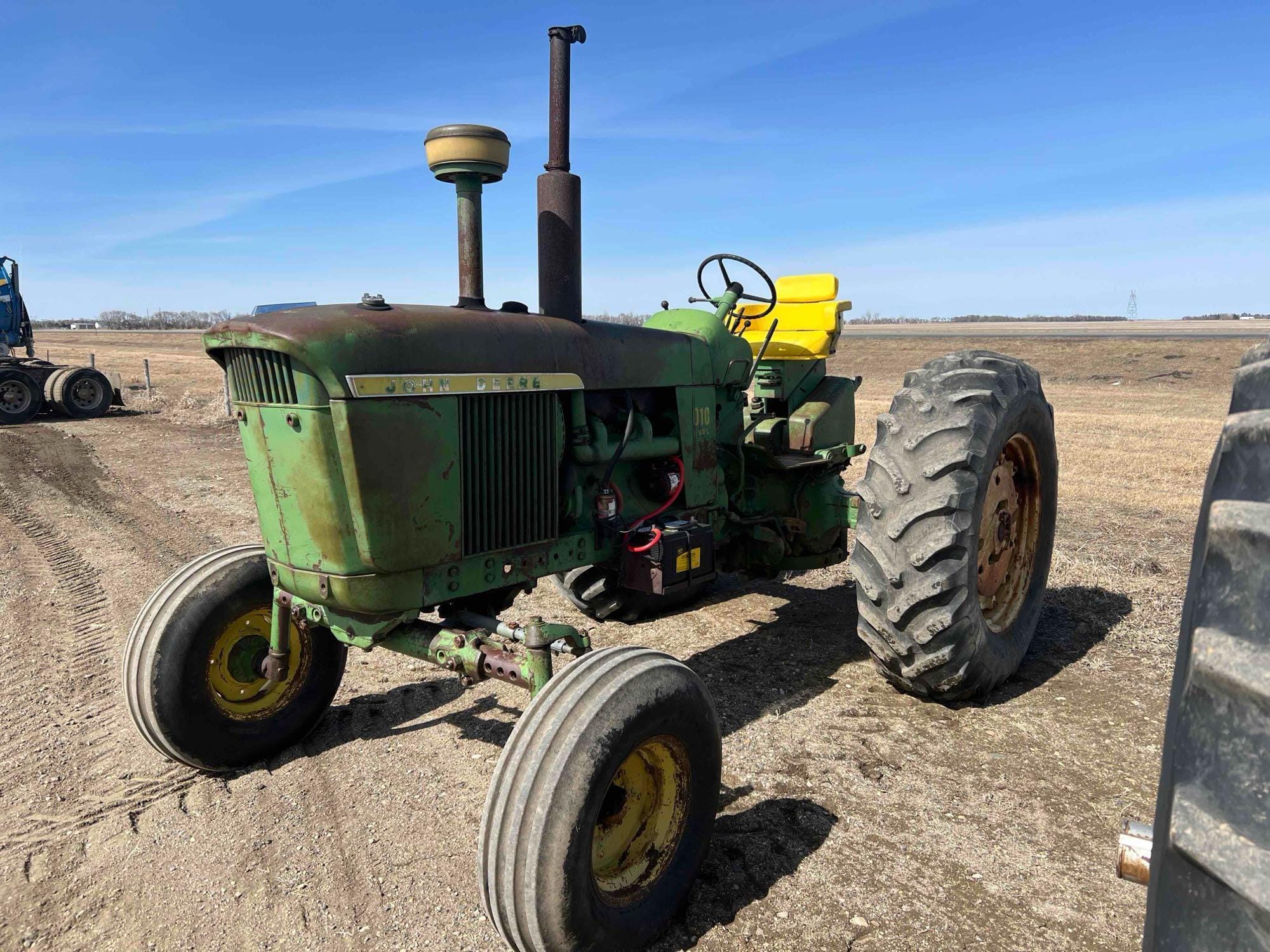 Main image John Deere 4010