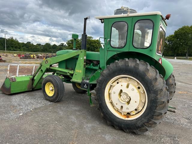 Image of John Deere 4010 equipment image 2