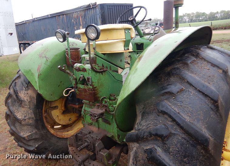 Main image John Deere 4010 14