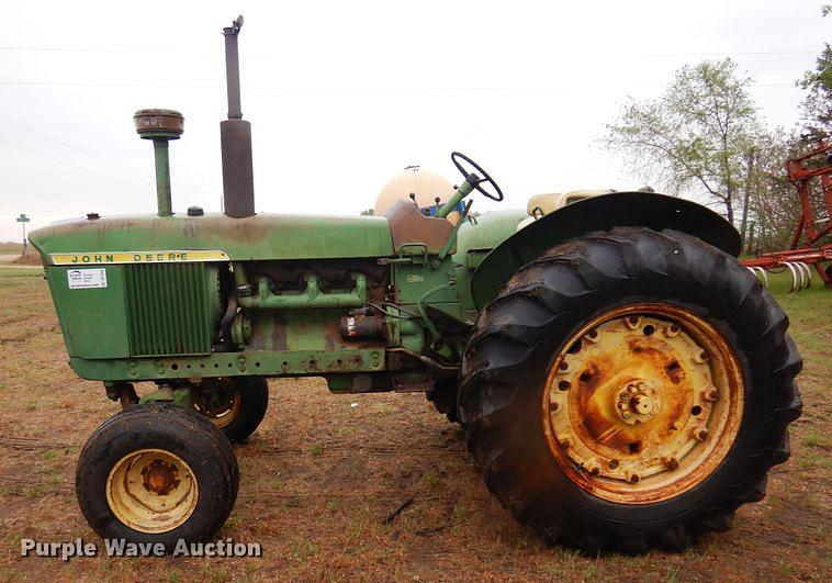 Main image John Deere 4010 8