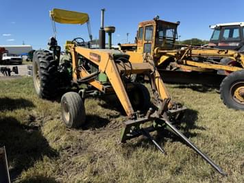 Main image John Deere 4010D