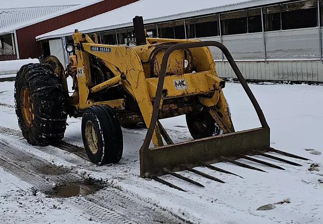 Image of John Deere 401C equipment image 1