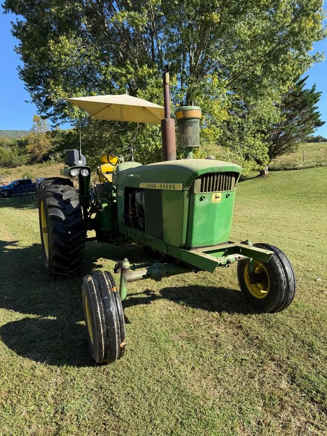 Image of John Deere 4020 equipment image 2