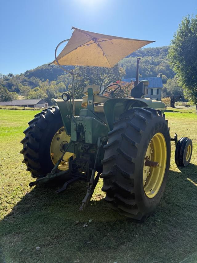 Image of John Deere 4020 equipment image 3