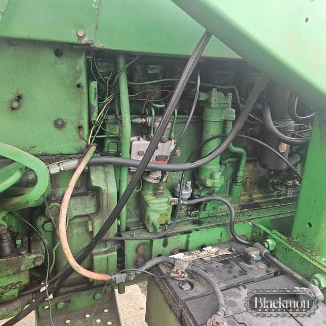 Image of John Deere 4020 equipment image 2