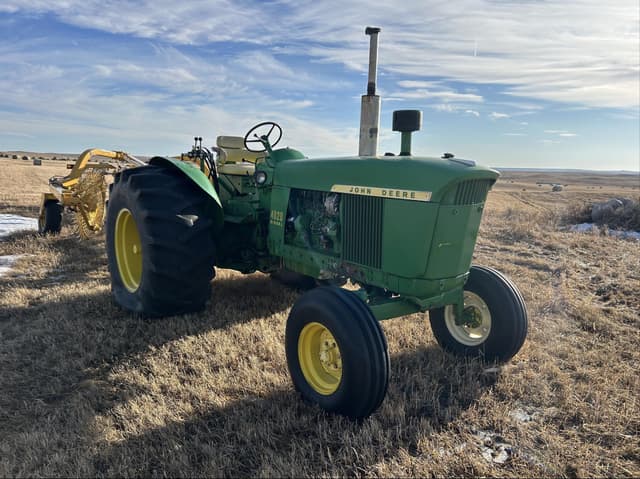 Image of John Deere 4020 equipment image 2