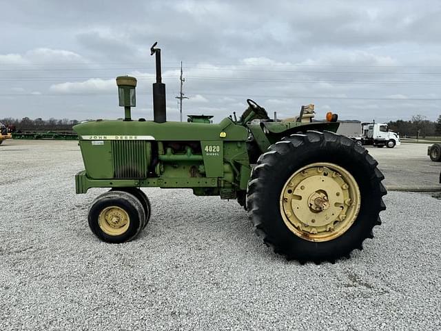 Image of John Deere 4020 equipment image 1