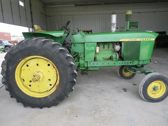 Image of John Deere 4020 equipment image 1