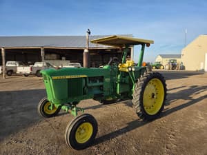 John Deere 4020 Image