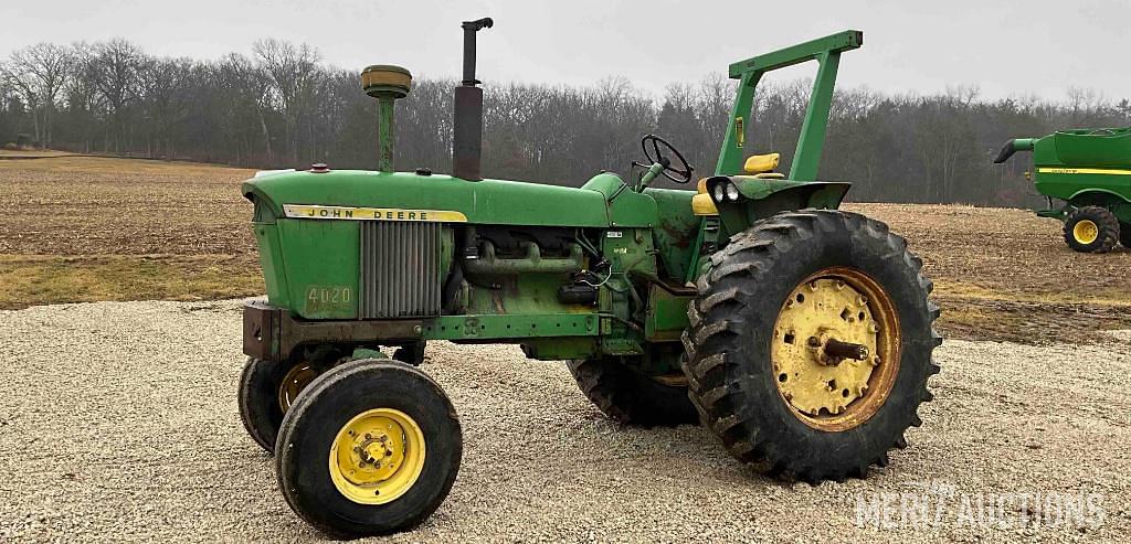 Image of John Deere 4020 Primary image