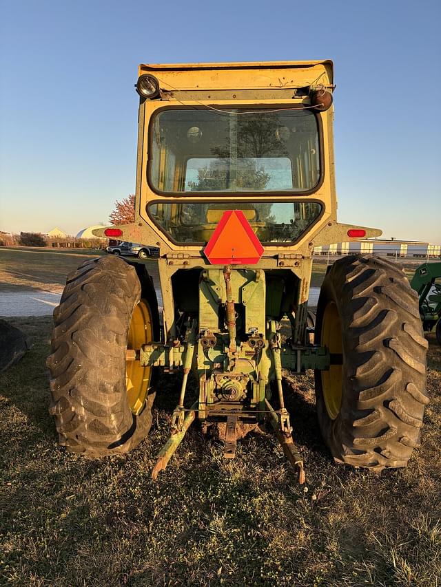 Image of John Deere 4020 equipment image 4