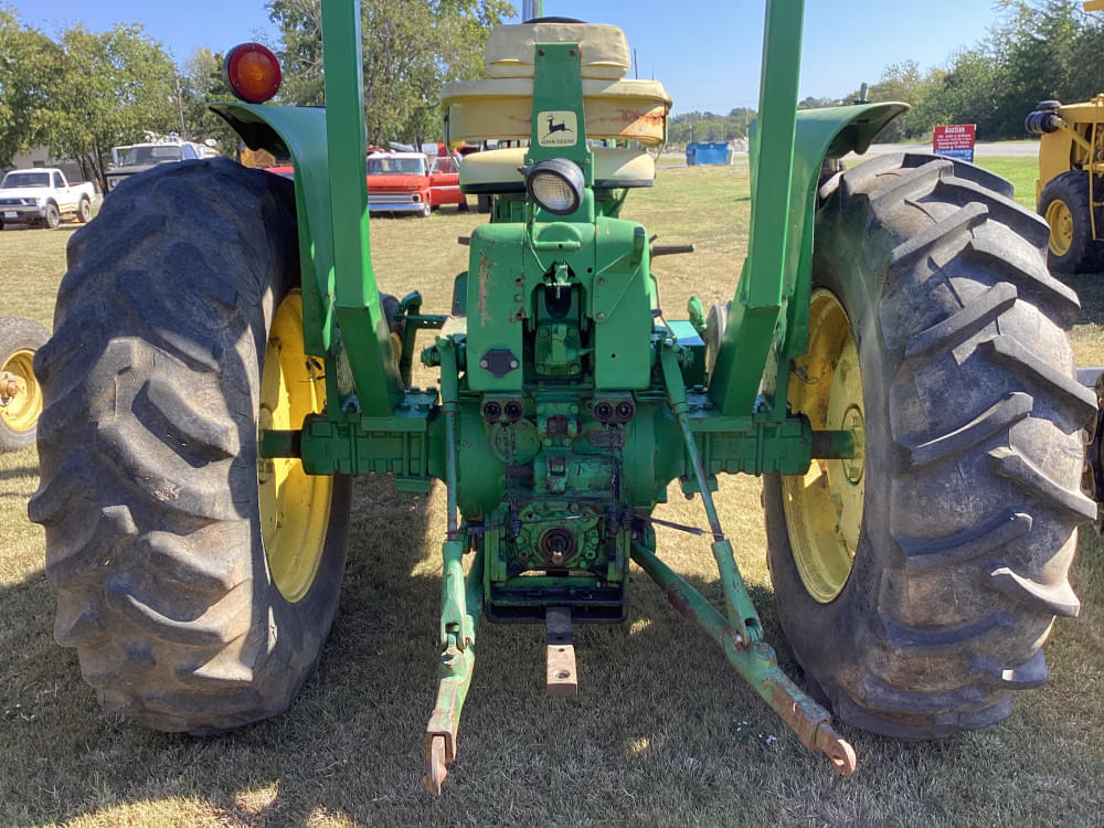 Image of John Deere 4020 Image 1
