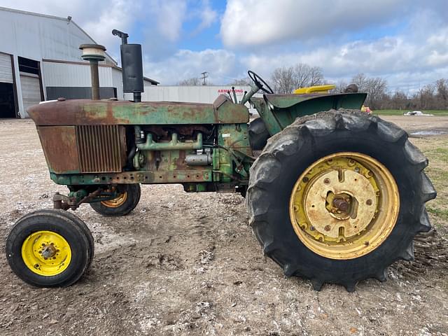 Image of John Deere 4020 equipment image 3