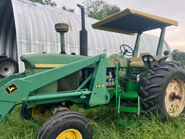 Image of John Deere 4020 equipment image 1