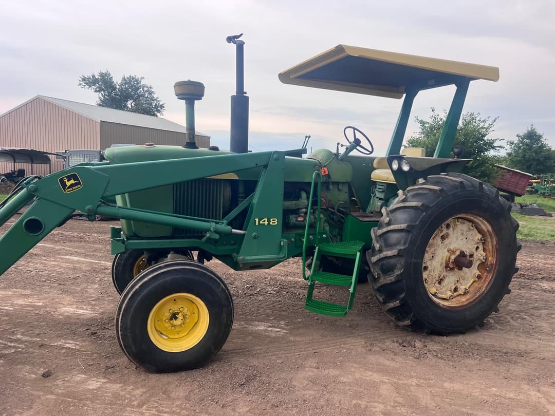 Image of John Deere 4020 Primary image