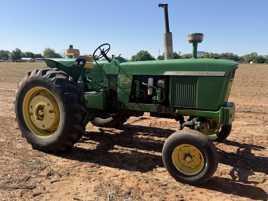 Image of John Deere 4020 Primary image