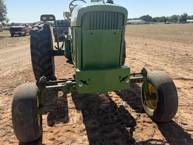 Image of John Deere 4020 equipment image 4
