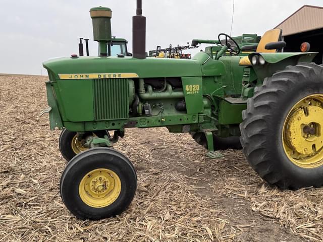 Image of John Deere 4020 equipment image 1