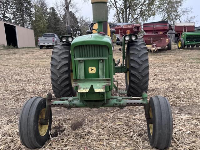 Image of John Deere 4020 equipment image 3