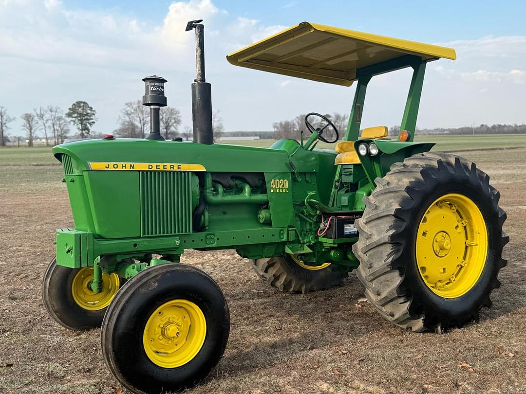 Image of John Deere 4020 Primary image