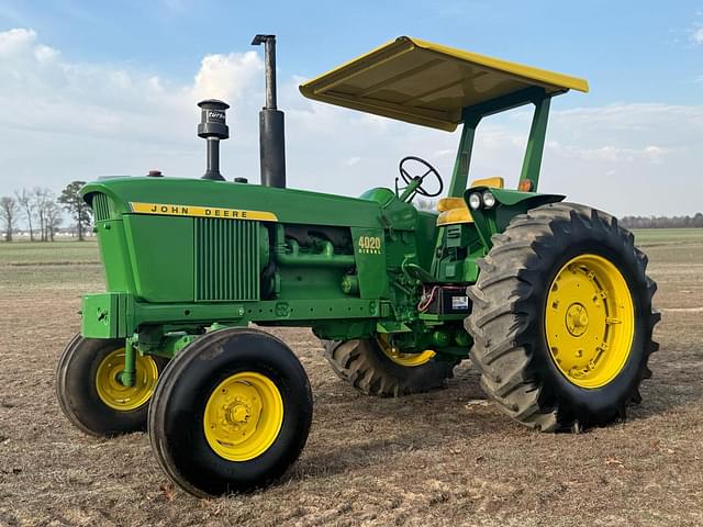 Image of John Deere 4020 equipment image 1