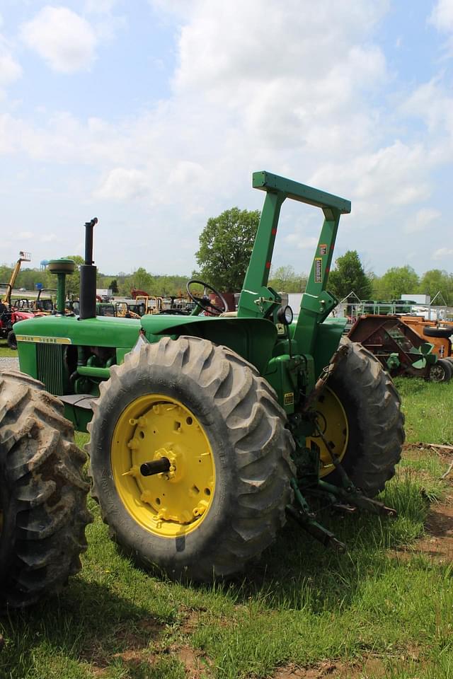 Image of John Deere 4020 equipment image 4