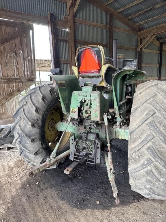 Image of John Deere 4020 equipment image 4